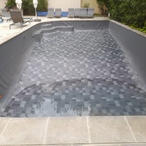 Révolution piscine + création d'un escalier intérieur 17.41.07 (2)