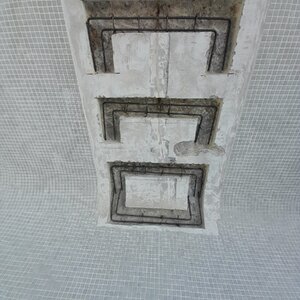 Rénovation piscine, reprise de fissures intérieurs 18.16.08 (3)