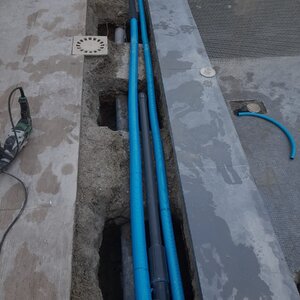 Rénovation d'une piscine + Création d'un pédiluve 17.34.42 (4)