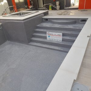 Rénovation d'une piscine + Création d'un pédiluve 17.34.43 (6)