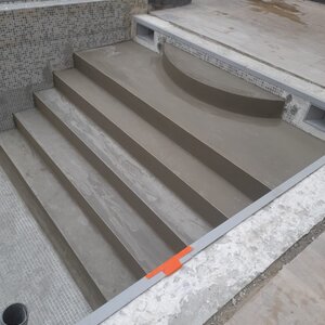 Rénovation d'une piscine + Création d'un pédiluve 17.34.43 (7)