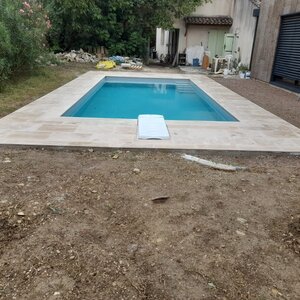 Réalisation de la pose des paves autobloquant sur sable 2024-10-13 at 14.49.42 (2)