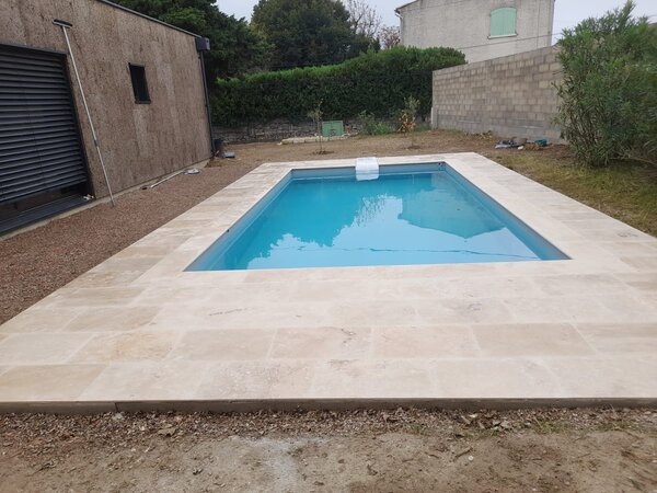 Réalisation de la pose des paves autobloquant sur sable 2024-10-13 at 14.49.43