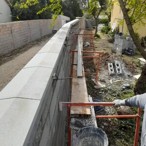 Création d'un mur de clôture + ravalement de mur existant 17.41.26 (8)