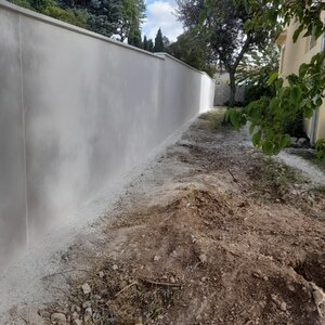 Création d'un mur de clôture + ravalement de mur existant 17.41.28