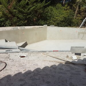 Habillage intérieur piscine 8