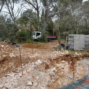 Création de piscine 10x3 + Terrasse autour